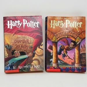 Harry Potter and the Sorcerer's Stone/ Harry Potter ans the Chamber Secrets